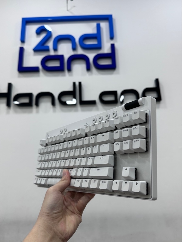 Bàn phím Logitech PRO TKL Rapid - 1 Mode : dây - Màu trắng - Ngoại hình 97% - Kèm box + Dây