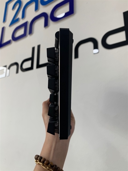 Bàn phím Logitech Pro X TKL Lightspeed - 2 mode bluetooth + receiver - Màu đen - Ngoại hình: 98% - Body, kèm túi 1