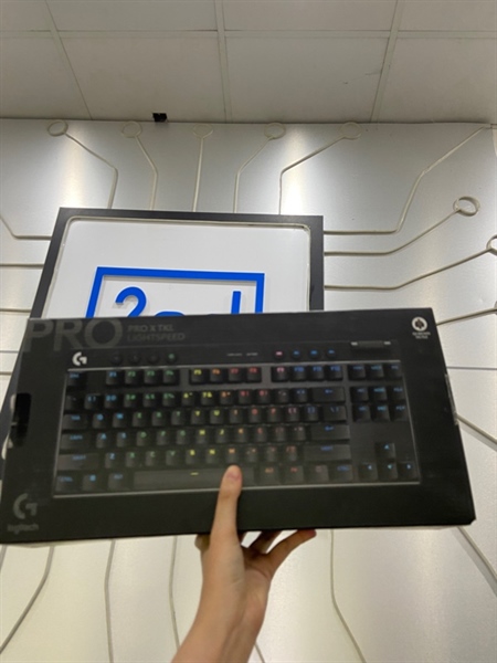 Bàn phím Logitech Pro X TKL Lightspeed - Brown Switch - Màu đen - Ngoại hình: 98% - FullBox