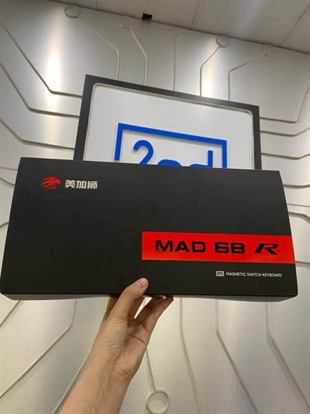 Bàn phím Mad 68R - Switch trắng - Màu trắng - Ngoại hình: 98% - Kèm Box + dây kết nối