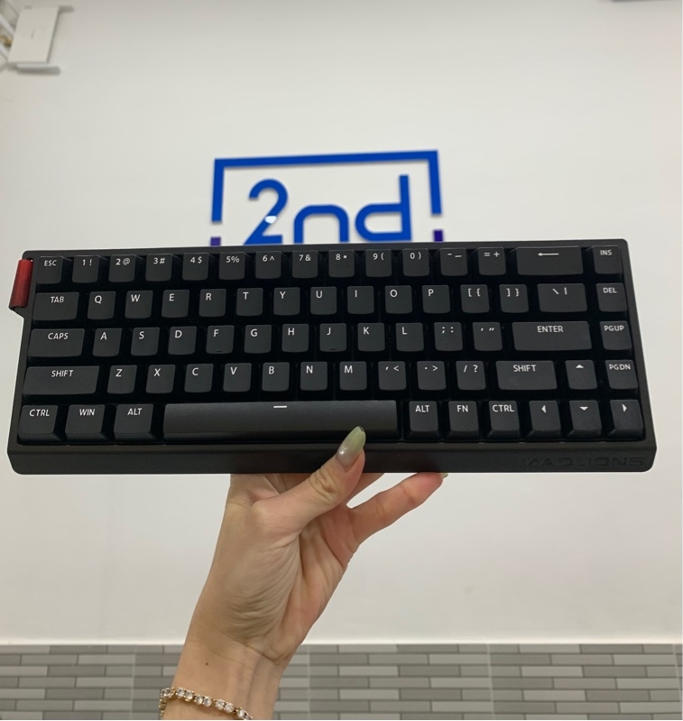 Bàn phím Madlions Mad 68 HE - 1 mod dây - Màu đen - Fullbox