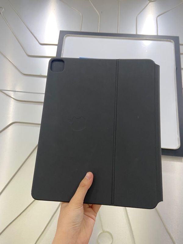 Bàn phím Magic Keyboard - For Ipad pro 12.9 inch (A2480) - Màu đen - Ngoại hình 98% - Kèm Box