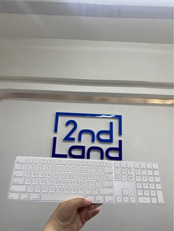 Bàn phím Magic Keyboard with Numeric Keypad - Màu bạc - Ngoại hình 98% - Fullbox