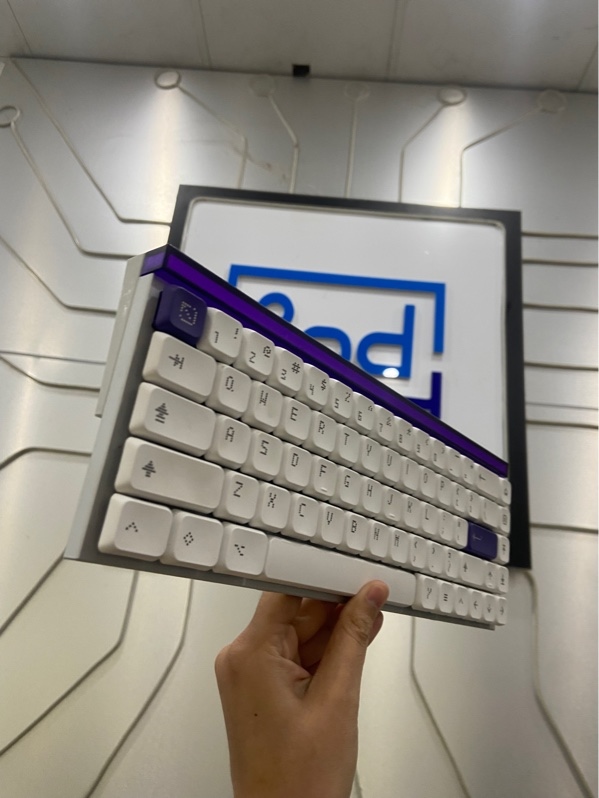 Bàn phím MelGeek Made 68 - 1 mode dây - Switch TTC K0M - Led RGB - Màu trắng - Ngoại hình: 97% - Kèm Box
