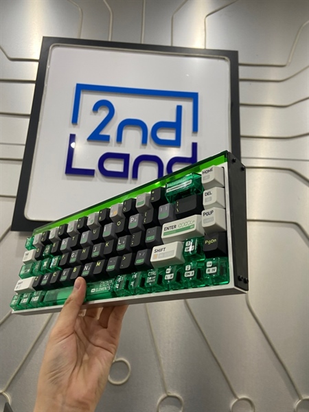 Bàn phím Melgeek Made 68 Ultra - 1 Mode dây - Màu xanh lá - Ngoại hình: 98% - Đã thay keycap - Kèm Box 2