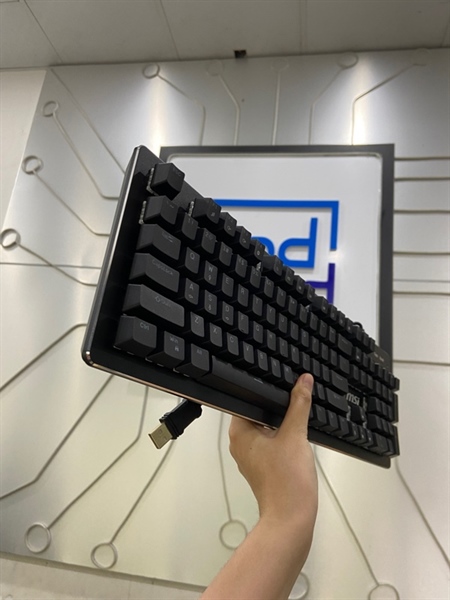 Bàn Phím MSI Forge GK300 - 1 mode dây - RGB - SW Blue - Màu đen - Ngoại hình: 99% - FullBox 2