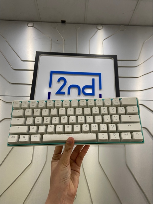 Bàn Phím Nitafxhu 61 keys - Led RGB - Màu trắng - Ngoại hình: 98% - Body