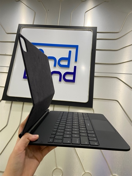 Bàn phím ốp lưng Wiwu MK002 Magic Keyboard ( cho ipad 13 inch ) - Màu đen - Ngoại hình: 98% - Body 2