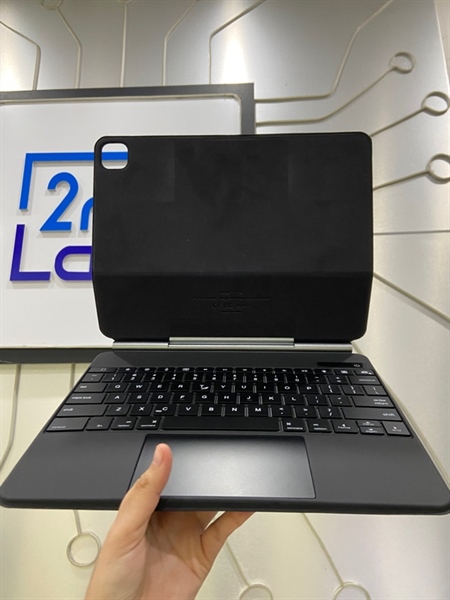 Bàn phím P129 Wireless Magmetic Keyboard Case For Ipad Pro 12.9 inch - Màu đen - Ngoại hình: 98% - Body 1