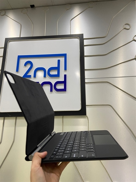 Bàn phím P129 Wireless Magmetic Keyboard Case For Ipad Pro 12.9 inch - Màu đen - Ngoại hình: 98% - Body 2