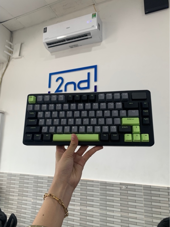 Bàn phím Rapoo V700DIY-75 - 3 mod - Màu xanh lá - Ngoại hình: 98% - Fullbox