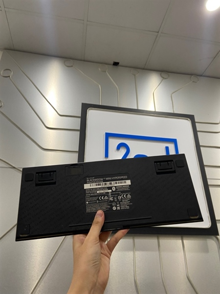 Bàn phím Razer Black Widow V3 Mini Hyperspeed Phantom Edition - 3 Mode: Receiver + dây - Bluetooth - Màu đen - Ngoại hình: 97% - FullBox 3