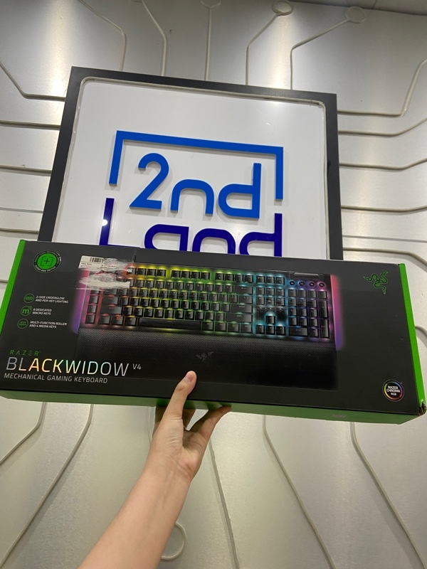 Bàn phím Razer Blackwidow V4 - Màu đen - Ngoại hình: 98% - FullBox