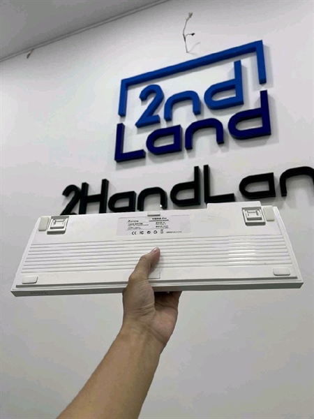 Bàn phím Reccazr R98 Pro - 3 chế độ mode : dây , bluetooth , 2.4 - Màu trắng - Ngoại hình 97.5% - Đã mode 3 phím - Body 2