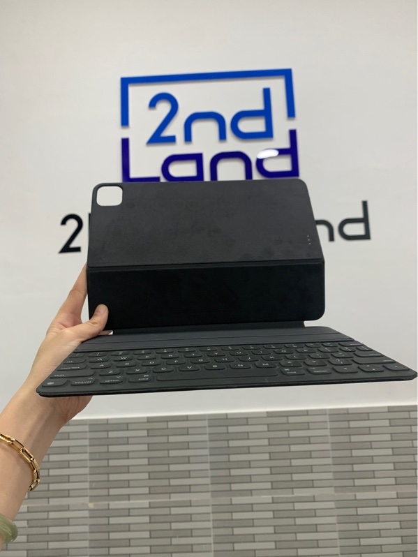 Bàn phím Smart Keyboard Folio A2038 - for iPad Pro 11 inch 2018 - 2020 - Màu đen - Ngoại hình: 98% - Body