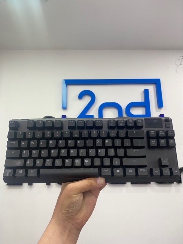 Bàn phím Steelseries Apex 7 TKL - Màu đen - Ngoại hình: 97% - Loạn núm vặn âm lượng, ố dơ - Kèm Box