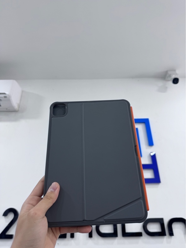 Bàn phím WIWU 3 in 1 mag magentic kehboard MK-005 cho ipad Gen 11 - Màu xám - Ngoại hình 98% - Body