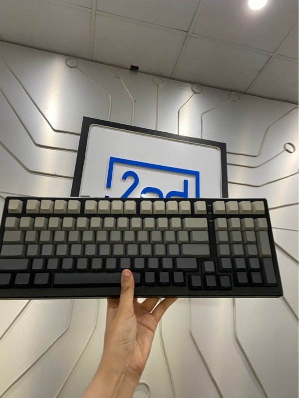 Bàn phím Xinmeng X98 - Switch white - 3 mode : 2.4/dây/bluetooth - Màu đen - Ngoại hình: 98% - Thiếu dây kết nối - Kèm Box