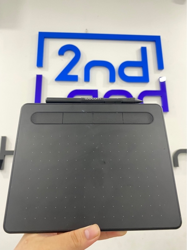 Bảng vẽ điện tử Wacom Intuos S (mã CTL-4100) - Màu đen - Ngoại hình 97% - Trầy, dính sơn - Body