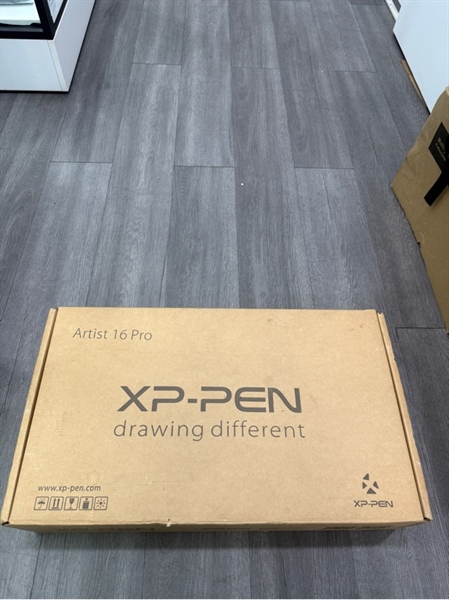 Bảng vẽ điện tử XP Pen Artist 16 Pro (Gen 1) - Màu đen - Ngoại hình 98% - Màn ám hồng - FullBox (2 bút)