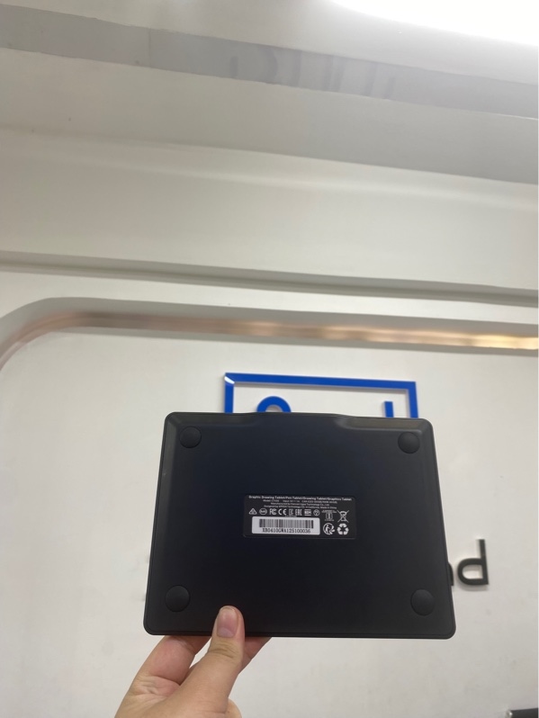 Bảng vẽ điện tử XP-PEN model CT430 - Màu đen - Ngoại hình 98% - Kèm bút, ngòi, dây kết nối bút