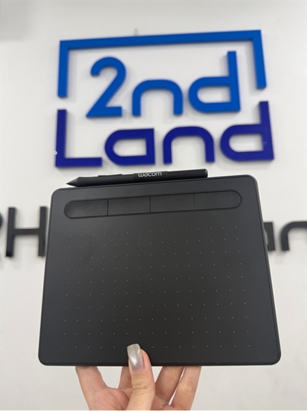 Bảng vẽ Wacom Intuos CTL 4100 - Màu đen - Ngoại hình 98% - Kèm bút , 3 ngòi , dây kết nối