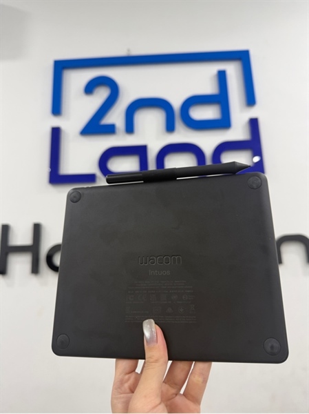 Bảng vẽ Wacom Intuos CTL 4100 - Màu đen - Ngoại hình 98% - Kèm bút , 3 ngòi , dây kết nối 2
