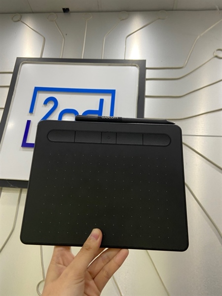 Bảng vẽ Wacom Intuos CTL-4100WL - 2 Mode : Dây + Bluetooth - Màu đen - Ngoại hình: 97% - Kèm dây + bút