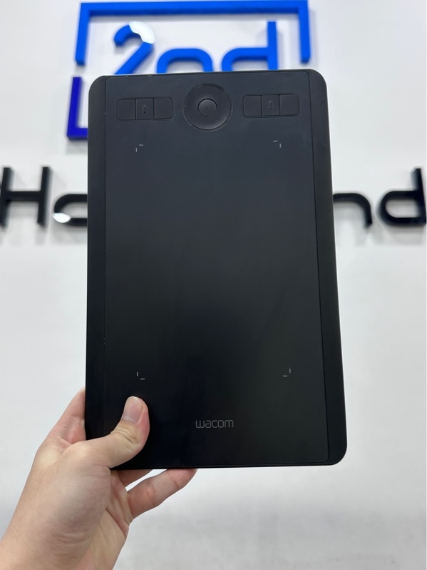 Bảng vẽ Wacom Intuos Pro PTH-460 - Màu đen - Ngoại hình 97% - Kèm bút + Dock đựng bút + Ngòi thay