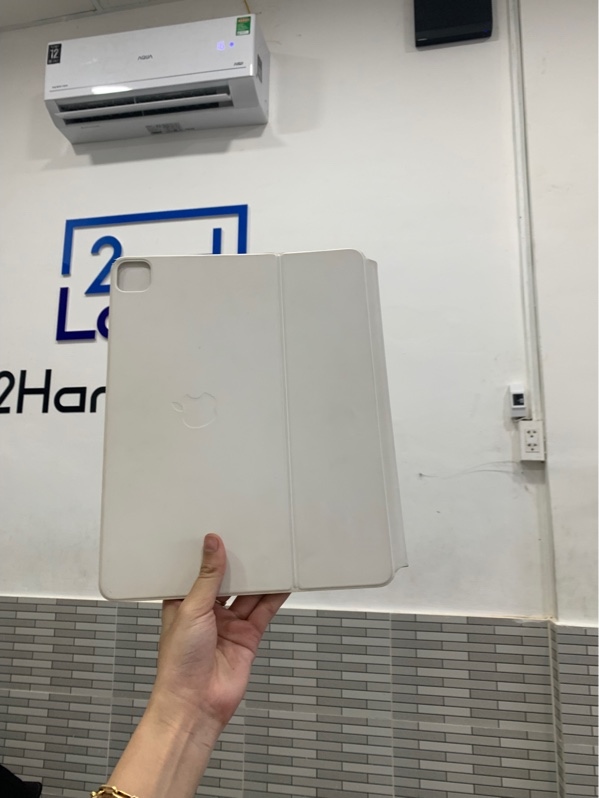 Bao da Apple magic keyboard - for iPad pro 12.9 - Phím anh quốc - Màu trắng - Ngoại hình: 97% - Trầy ố - Body