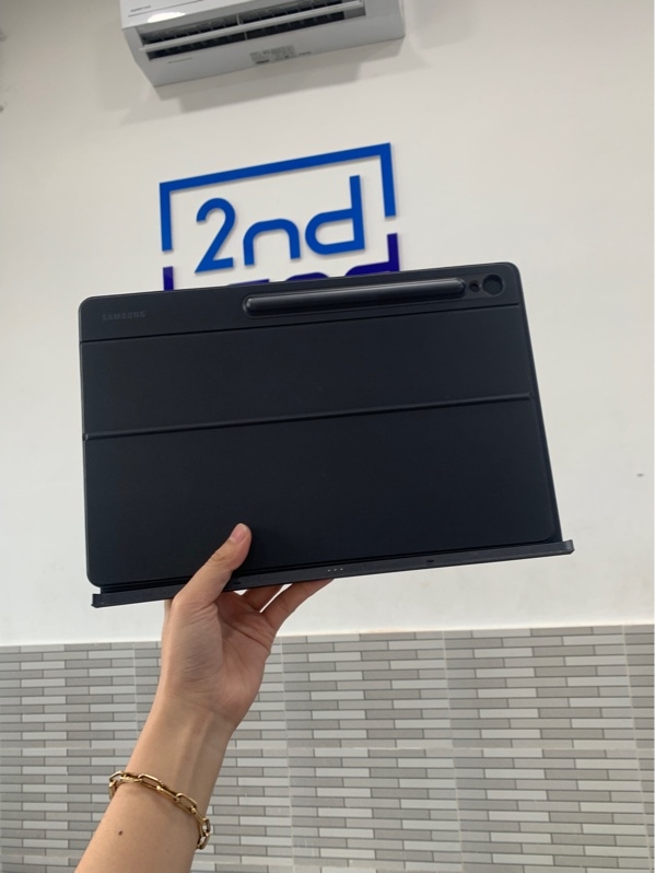 Bao da bàn phím Samsung tab S10 Fe+ touchpad - Màu đen - Ngoại hình: 98% - Body