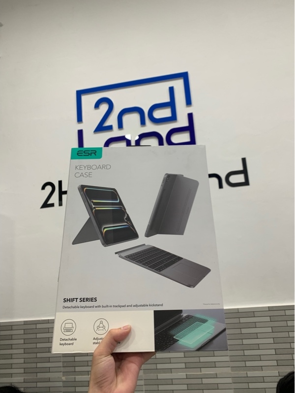 Bao da ESR Keyboard Case - For iPad Pro M5 (2025), M4(2025) - Màu đen - Newseal