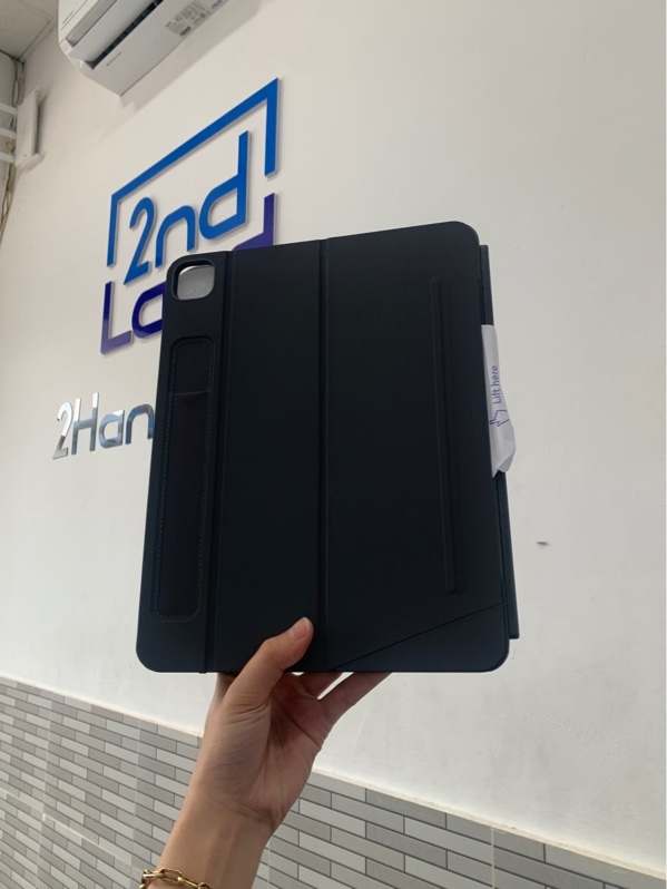Bao da ESR keyboard - Màu đen - Openbox