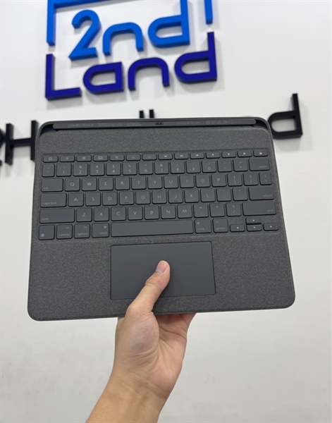Bao da kèm bàn phím Logitech Combo Touch iPad Pro 12.9 inch Gen 5 & 6 - Model YU0047 - Màu xám - Ngoại hình 98% - Body 2