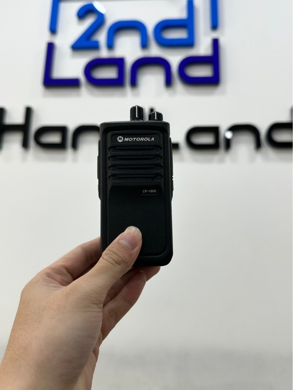 Bộ đàm Motorola CP 1900 - Màu đen - Ngoại hình 98% - Kèm box + Dock sạc