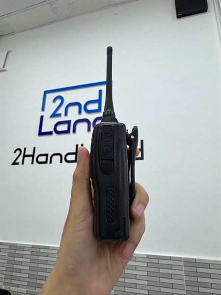 Bộ đàm Motorola GP-328 Plus - Màu đen - Ngoại hình 98% - Kèm dock sạc, tai nghe 2