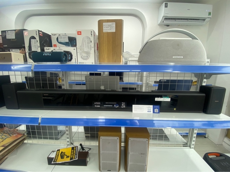 Bộ Loa thanh Sony HT-A7000 500W + Cặp loa sau không dây Sony SA-RS3S 100W + Loa siêu trầm không dây Sony SA-SW5 300W - Màu đen - Ngoại hình 97% - Cấn loa nhỏ nhẹ - Kèm Box + Dây nguồn + Remote