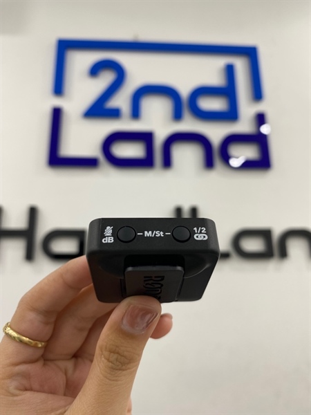 Bộ Mic Rode Wireless Go 2 - Màu đen - Ngoại hình 98% - Kèm 1 đầu thu 2 đầu phát , 1 dây kết nối 1