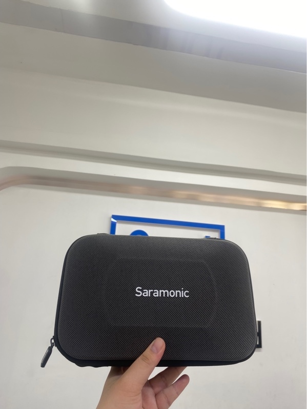 Bộ Micro không dây Saramonic Blink 500 T4 - Màu đen - Ngoại hình 98% - Fullbox, kèm bao chống sốc, 4 mic
