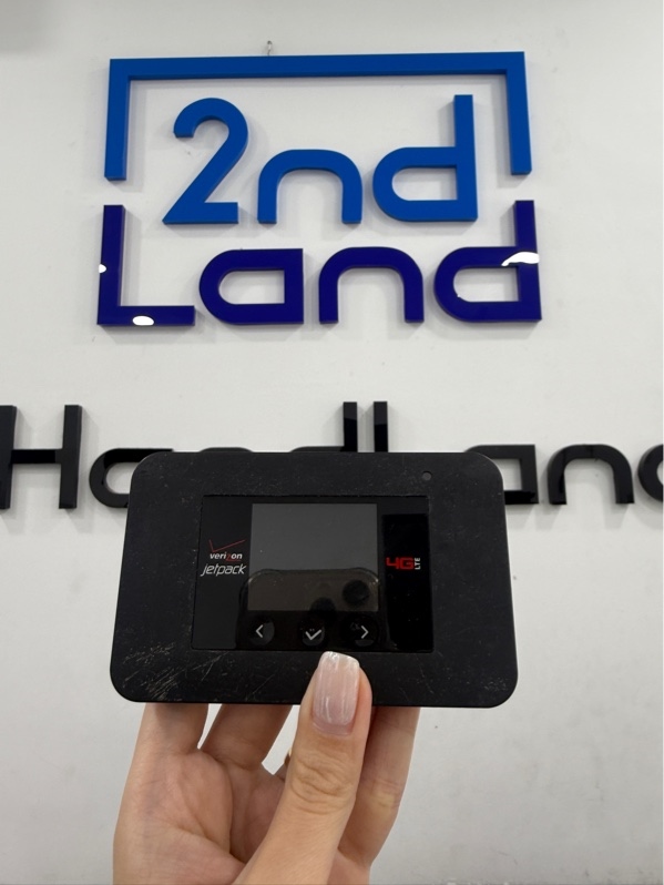 Bộ phát Wifi 4G Netgear Aircard 791L - Màu đen - Ngoại hình xấu - trầy xước nhiều , chảy nhựa nhẹ - Body