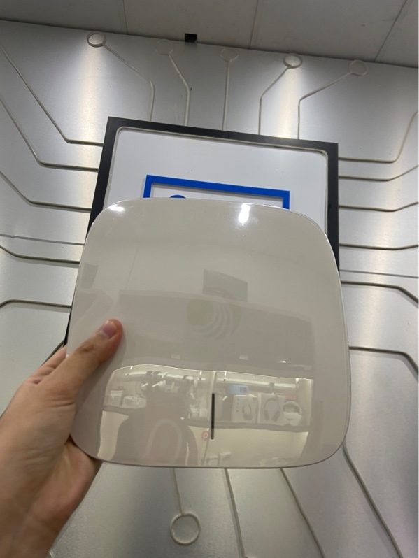 Bộ phát wifi Cambium cnPilot E410 - Màu trắng - Ngoại hình: 98% - Kèm Box
