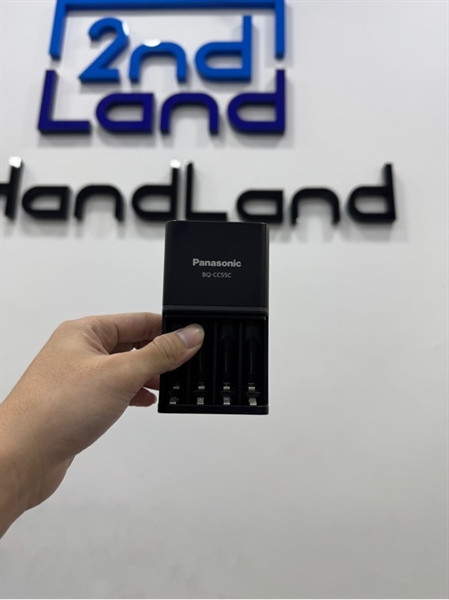 Bộ Sạc Nhanh Panasonic BQ-CC55C - Màu đen - Ngoại hình 97% - Body