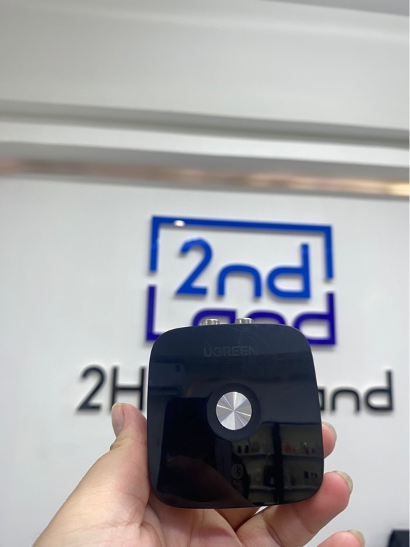 Bộ thu âm thanh Bluetooth Ugreen CM123 - Màu đen - Ngoại hình 97% - Body