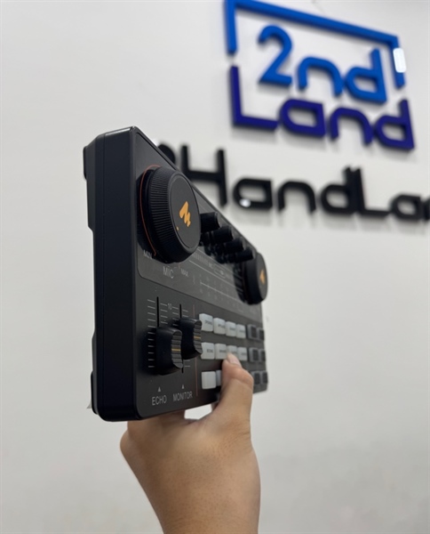 Bộ trộn âm thanh Soundcard Mixer Maono AU-AM200 - Màu đen - Ngoại hình 97% - Body 1
