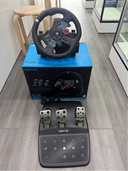 Bộ vô lăng Logitech G29 - Màu đen - Ngoại hình 98% - Kèm Box , cần số