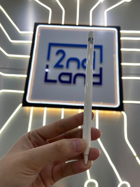 Bút Apple Pencil 1 - Màu trắng - Ngoại hình: 97% - Trầy cấn thân dưới - Kèm Box 1