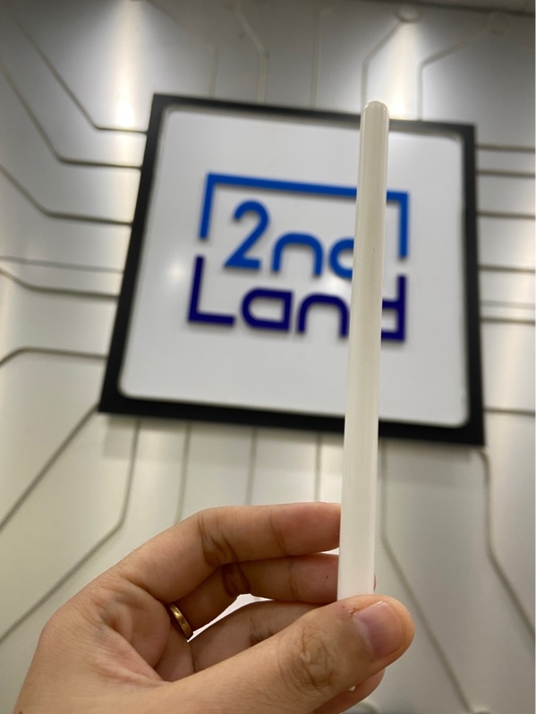 Bút Apple Pencil 2 - Màu trắng - Ngoại hình: 97% - Xước - Body