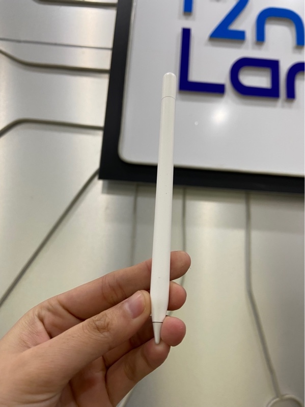 Bút Apple Pencil C - Màu trắng - Ngoại hình: 98% - Body