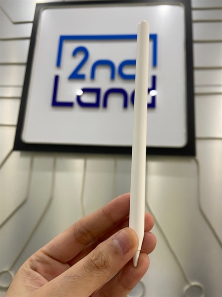 Bút Apple Pencil Pro - ZP/A - Màu trắng - Ngoại hình: 97% - Trầy nhẹ thân, đã thay đầu bút - Kèm Box 1