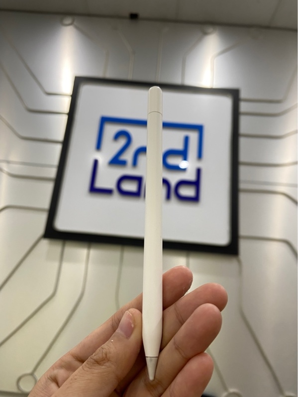 Bút Apple Pencil USB C - Màu trắng - Ngoại hình: 98% - Chai pin - Body